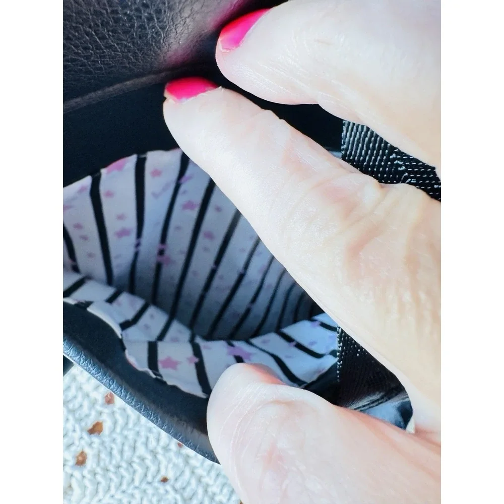 Luv Betsey Johnson Mini Backpack Doll Character Rainbow Heart Pink‎ White Black